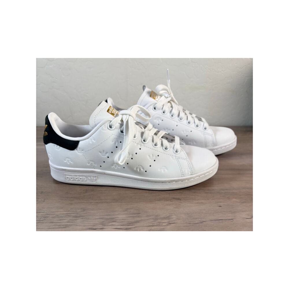 ADIDAS Sam Smith White Leather Low Sneakers Women's 7 NWOB